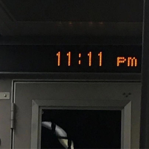 貂蝉被❌到18禁漫画
